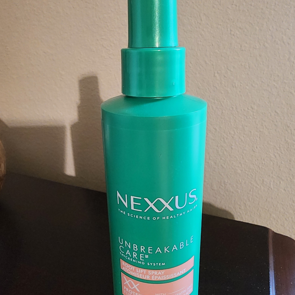 Nexxus Unbreakable Care Root Lift Spray - Green